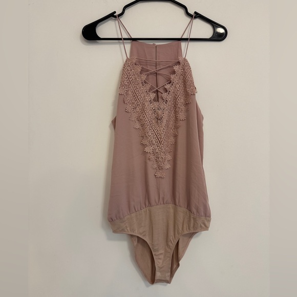 Wayf Tops - Wayf Mauve Lace Bodysuit